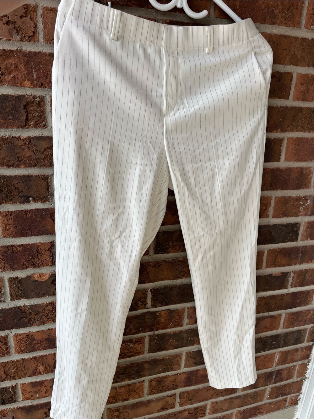 Uniqlo White Pinstripe Tapered Dress Pants